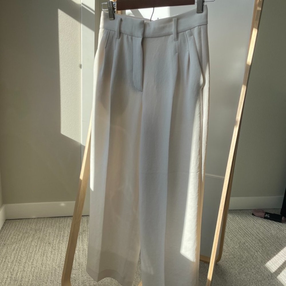 Aritiza Wildfred Effortless Cropped Pant